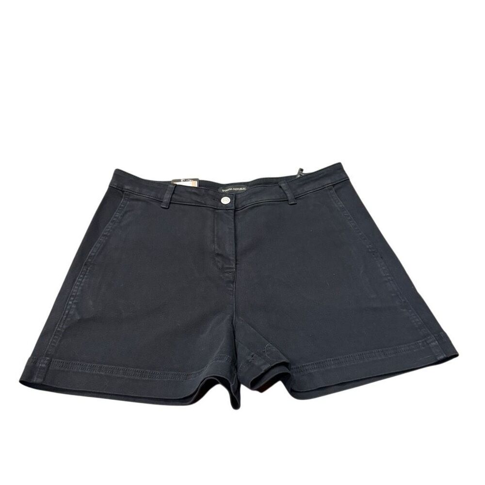 Banana Republic Everyday Short Size 12 Black 4” Inseam NWT